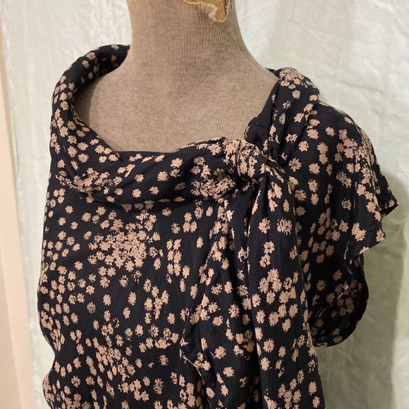 The Masai Clothing Company floral dress asymmetrical tie neckline - Picture 2 of 7